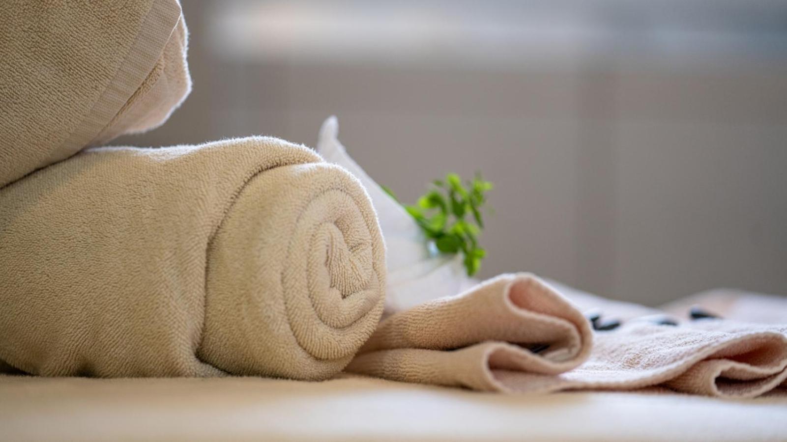 The Abdali Boulevard Hotel Amã Exterior foto A rolled towel